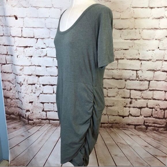 ATHLETA | Sleeker Tee Ruched Dress - Picture 4 of 5